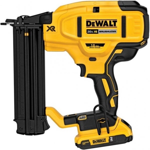 DEWALT 20 V MAX XR 18 Gauge Brad Nailer Kit