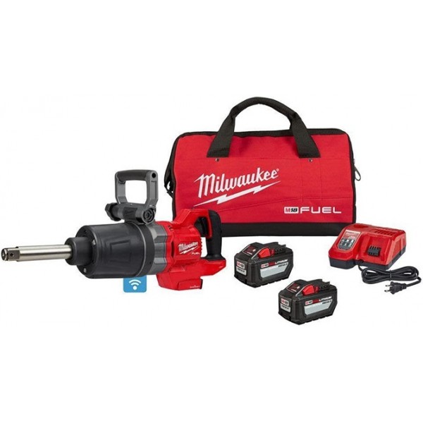 Milwaukee M18 FUEL 1inch D-Handle Ext Anvil High Torque Impact Wrench with ONE-KEY Kit